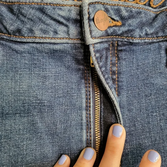 WRANGLER Wyetta Retro Super Bell High Waist Flare Denim Blue - Picture 5 of 16